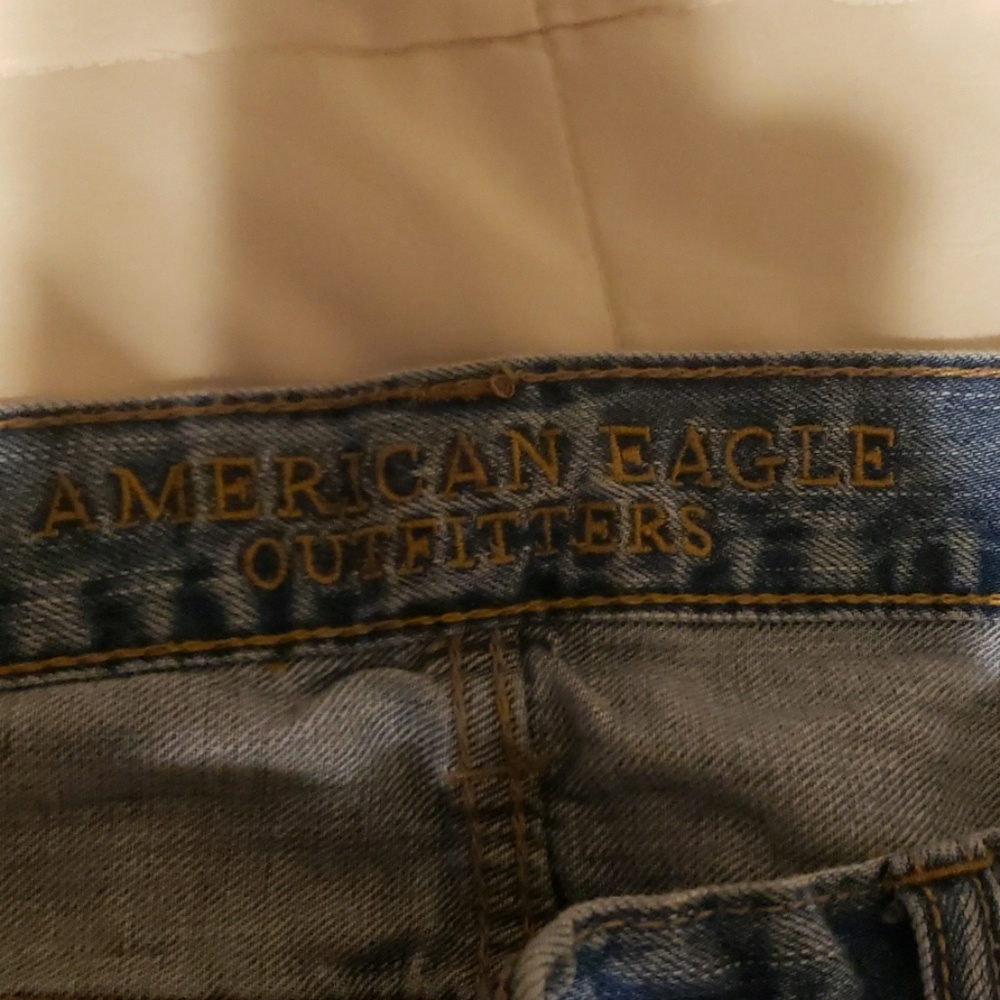 American eagle - Picture 2 of 3